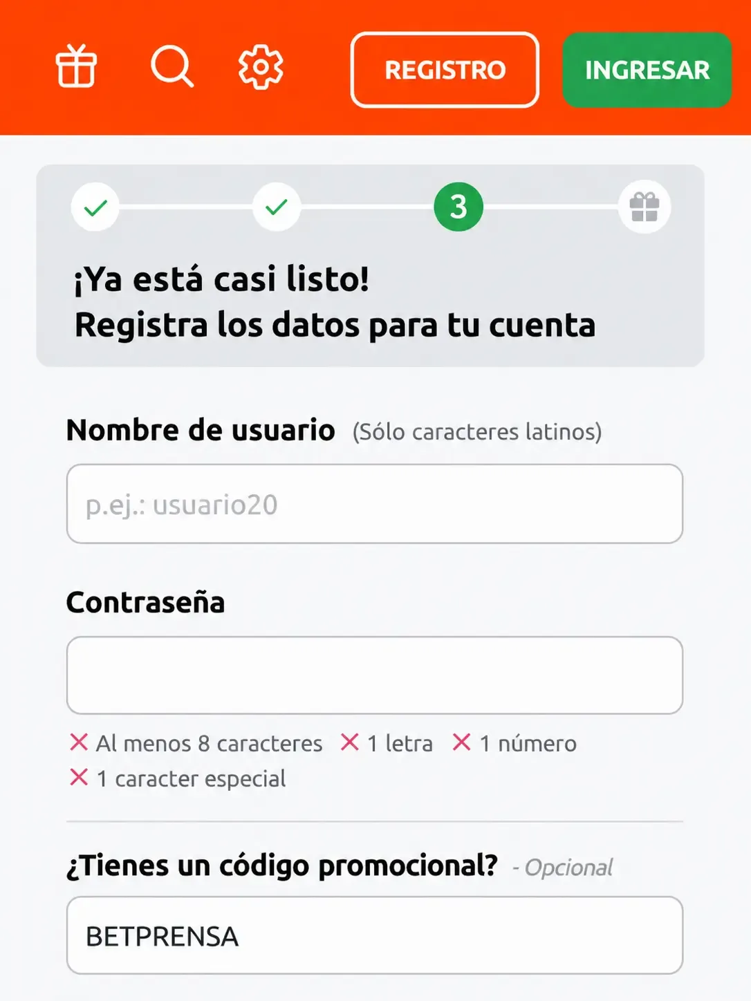 Tercer paso de un alta en versión móvil: indicador de etapas con dos marcas de verificación, casillas de nombre de usuario y contraseña con la lista de requisitos de la clave en rojo, y al pie el campo opcional de código promocional con una palabra ya escrita.